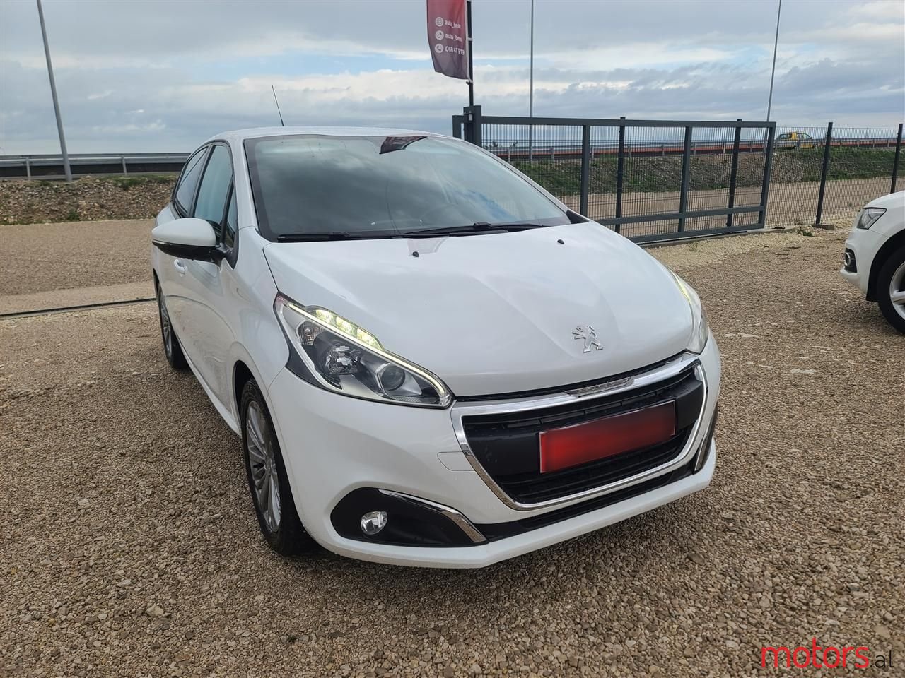 2016' Peugeot 208 photo #1