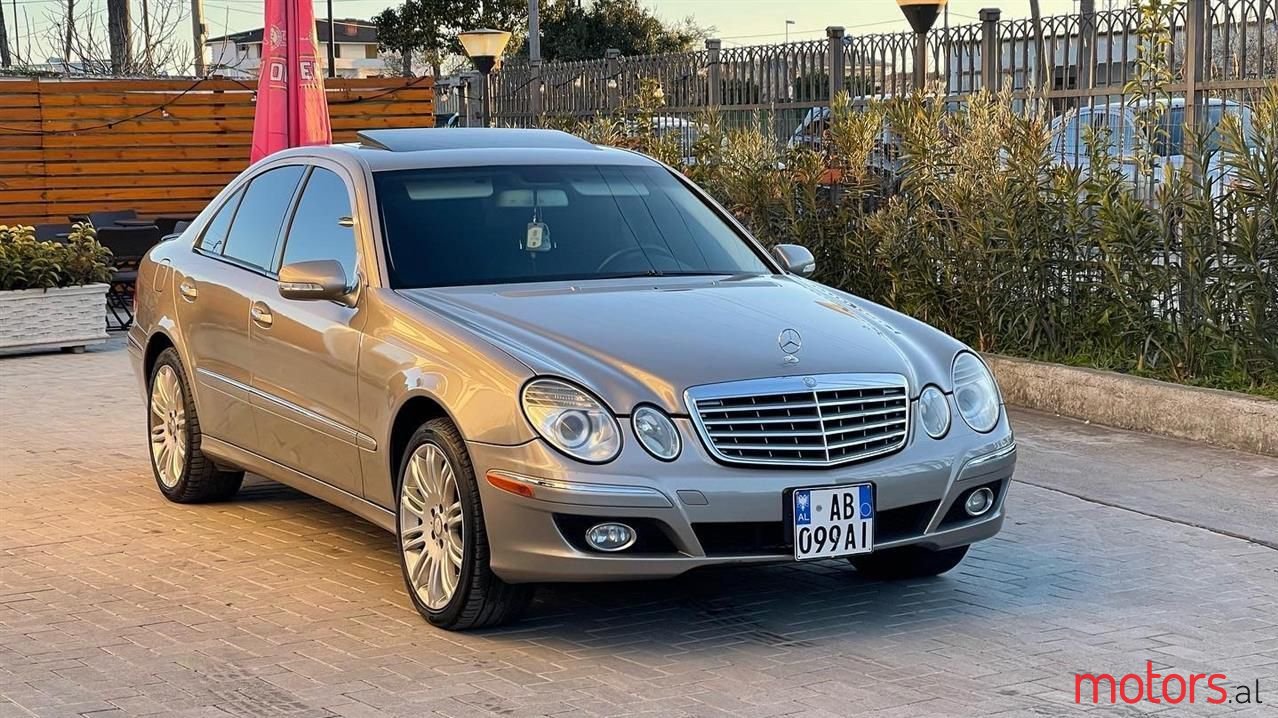 2007' Mercedes-Benz E 280 photo #1