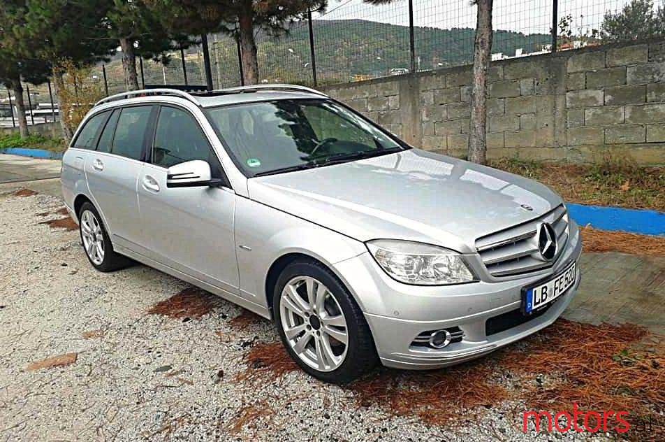 2009' Mercedes-Benz C 220 photo #1