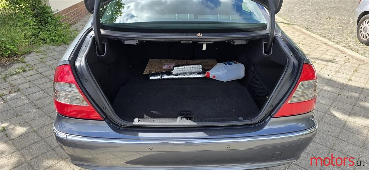 2007' Mercedes-Benz E 280 photo #4