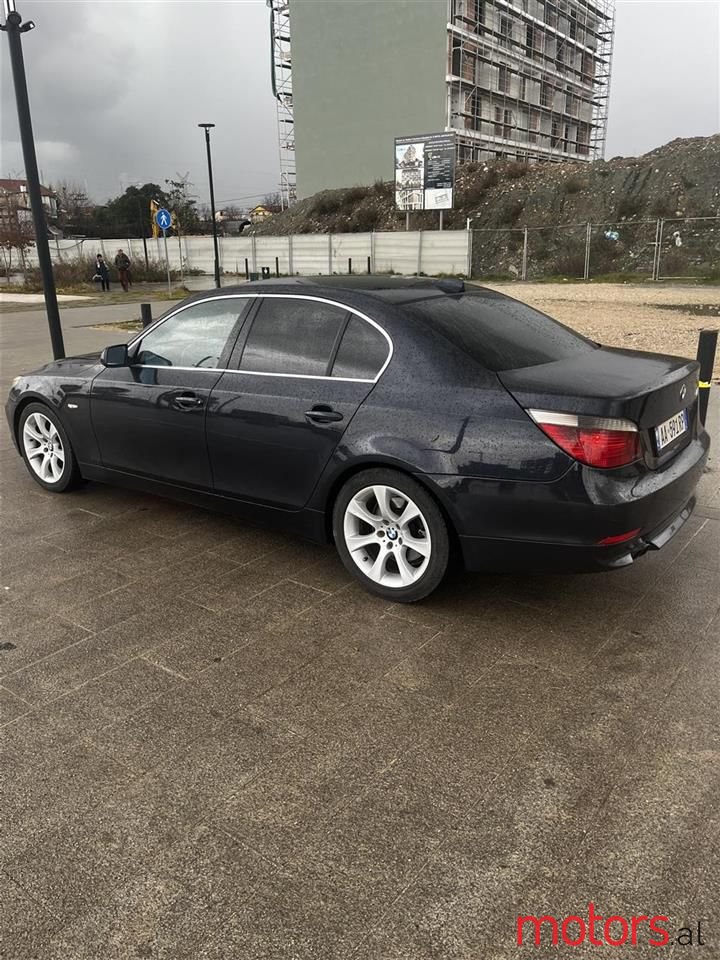 2007' BMW 525 photo #2