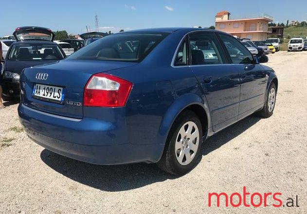 2001' Audi A4 photo #2