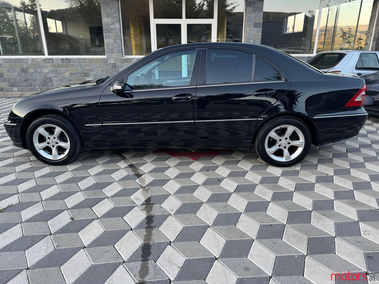 2008' Mercedes-Benz C 200 photo #1