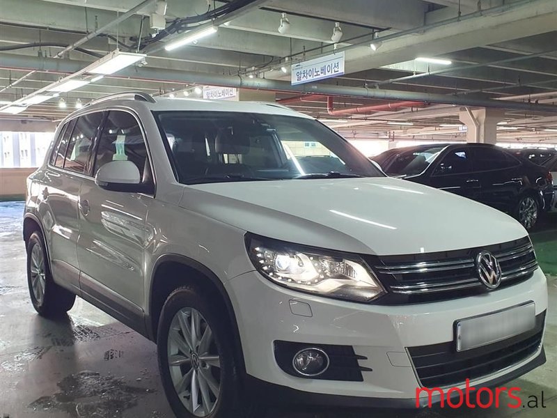 2013' Volkswagen Tiguan photo #1