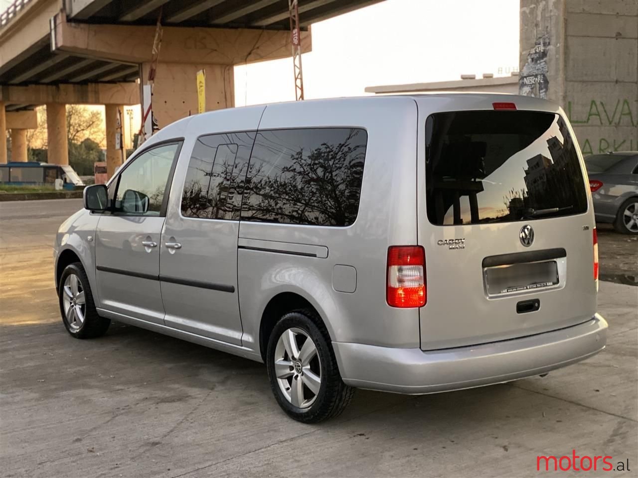 2010' Volkswagen Caddy photo #6