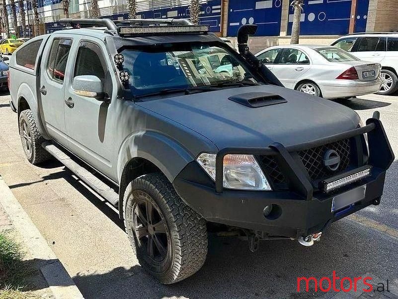 2012' Nissan Navara photo #1