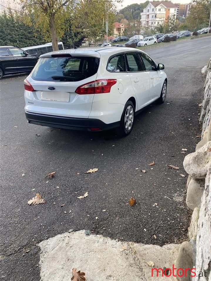 2013' Ford Focus photo #3