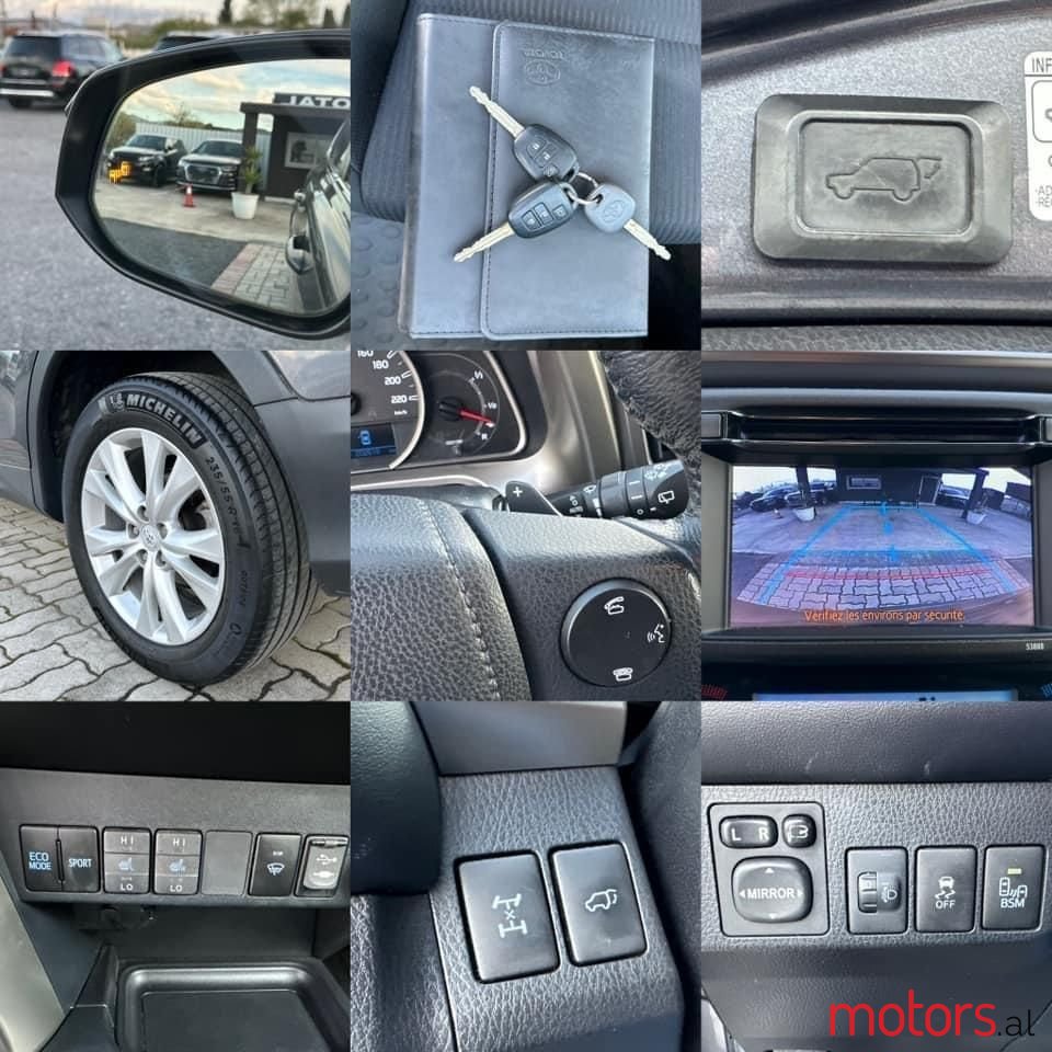 2013' Toyota RAV4 photo #5