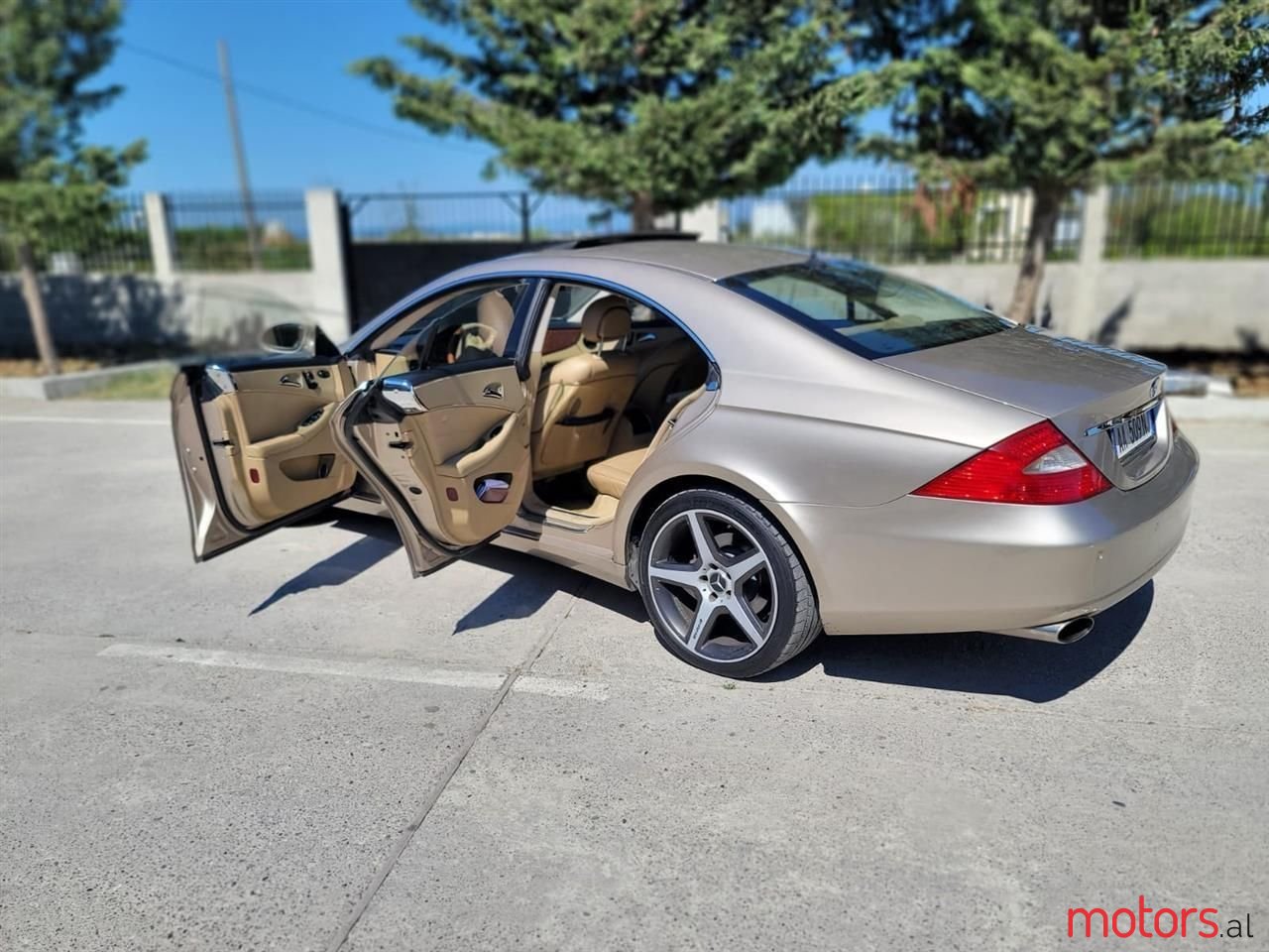 2006' Mercedes-Benz CLS 500 photo #4
