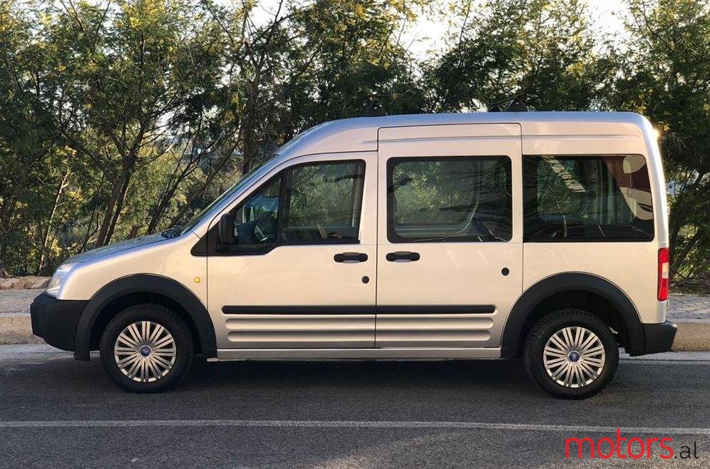 2004' Ford Tourneo photo #1