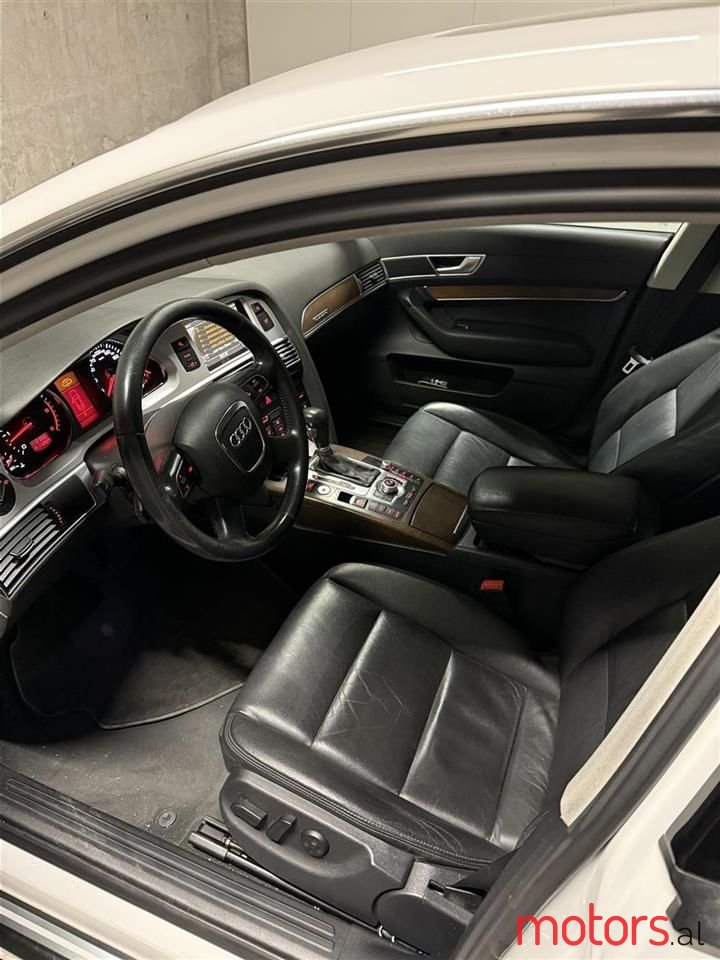 2011' Audi A6 photo #2