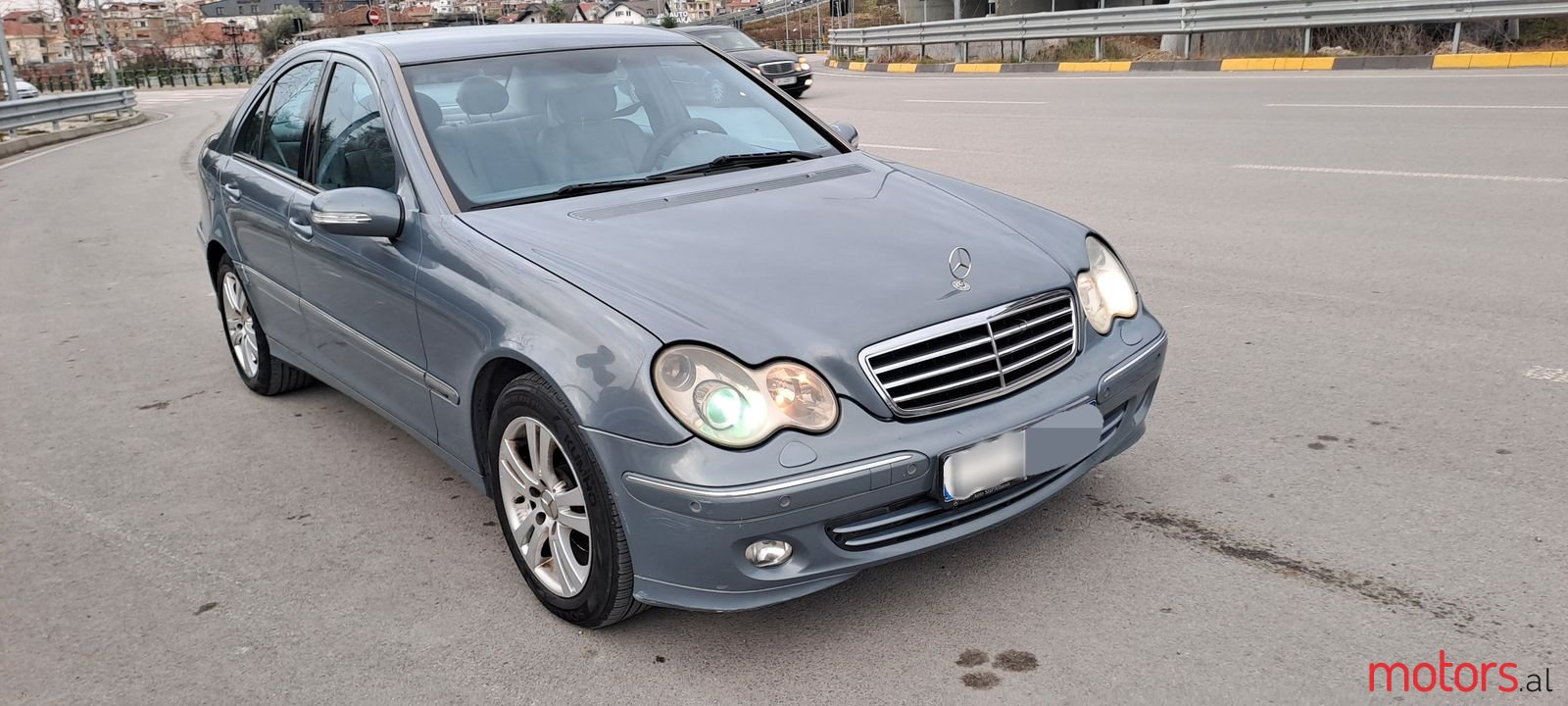 2005' Mercedes-Benz C 220 photo #1