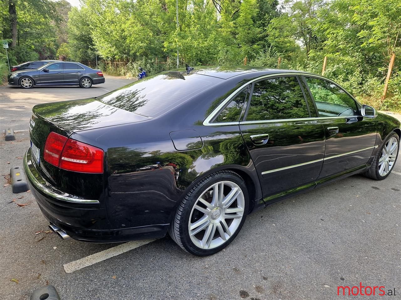 2008' Audi S8 photo #3