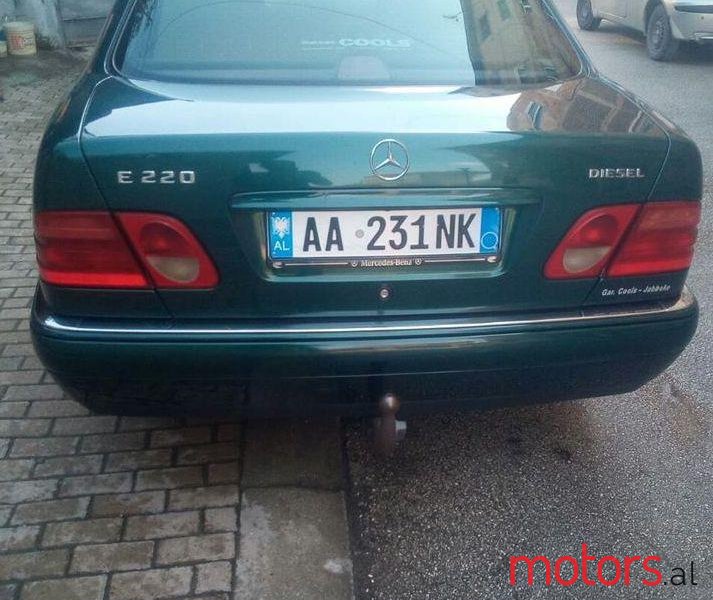 1998' Mercedes-Benz 200 photo #2