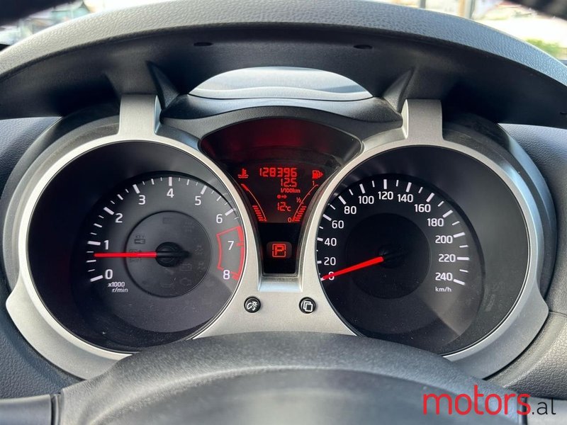 2012' Nissan Juke photo #6