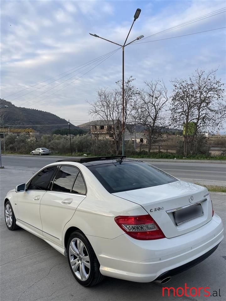 2010' Mercedes-Benz C 200 photo #5