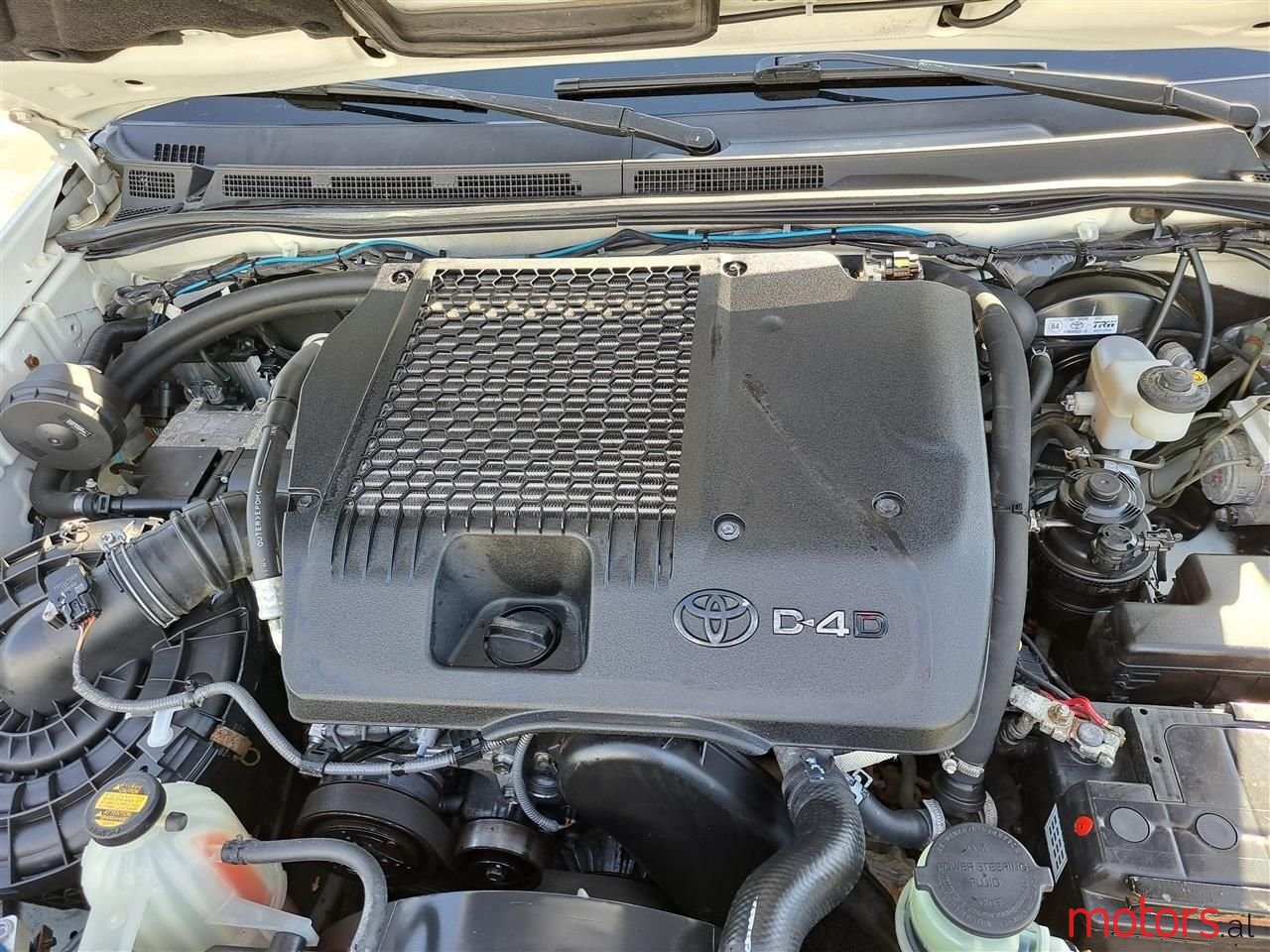 2014' Toyota Hilux photo #5