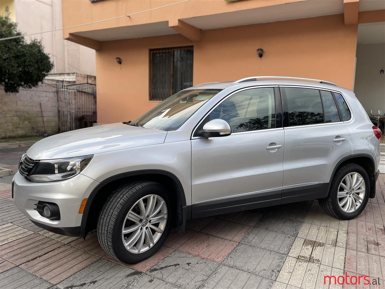 2013' Volkswagen Tiguan photo #4