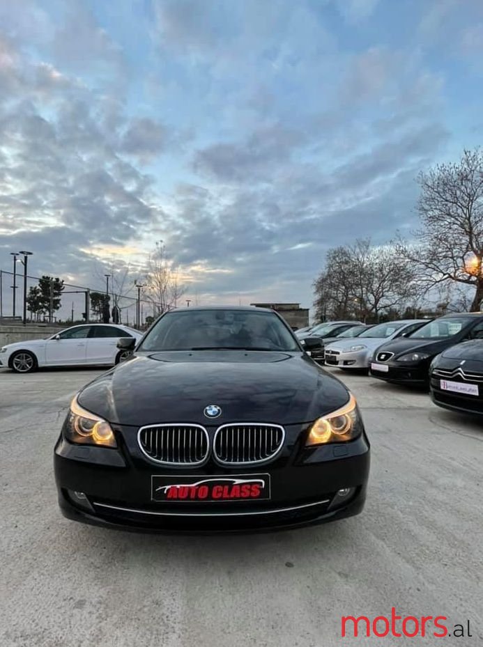 2008' BMW 525 photo #1