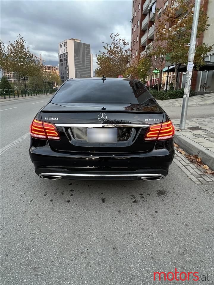 2015' Mercedes-Benz E 250 photo #2