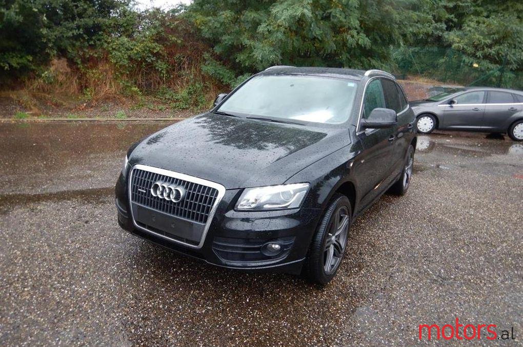 2011' Audi Q5 photo #1