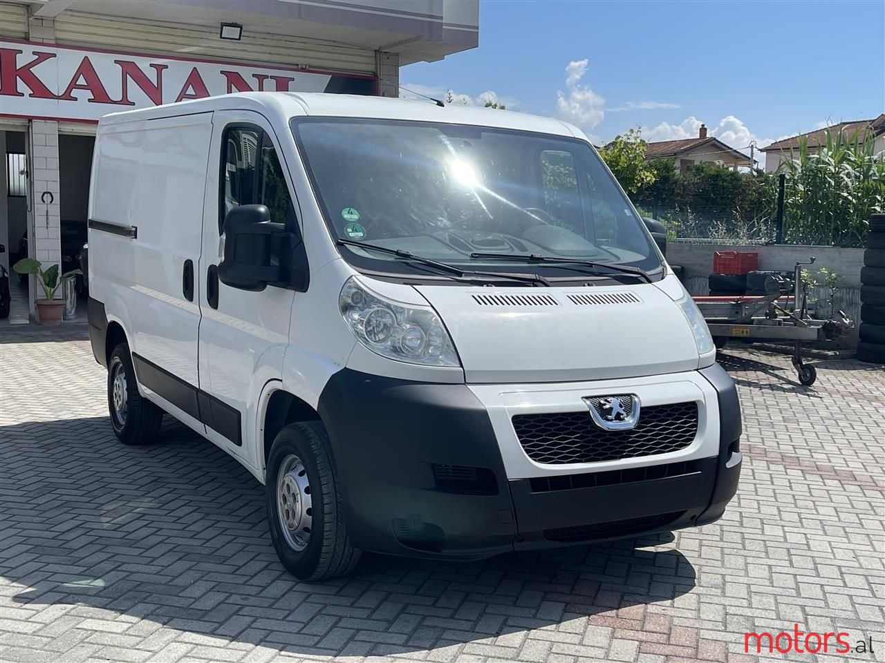 2010' Peugeot Boxer photo #1