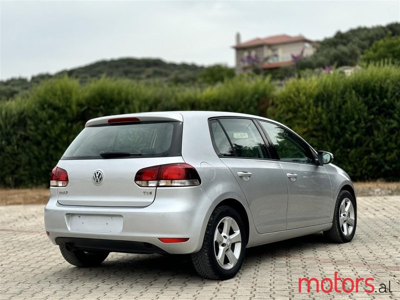 2014' Volkswagen Golf photo #4