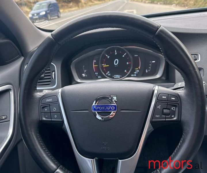 2016' Volvo S60 photo #4