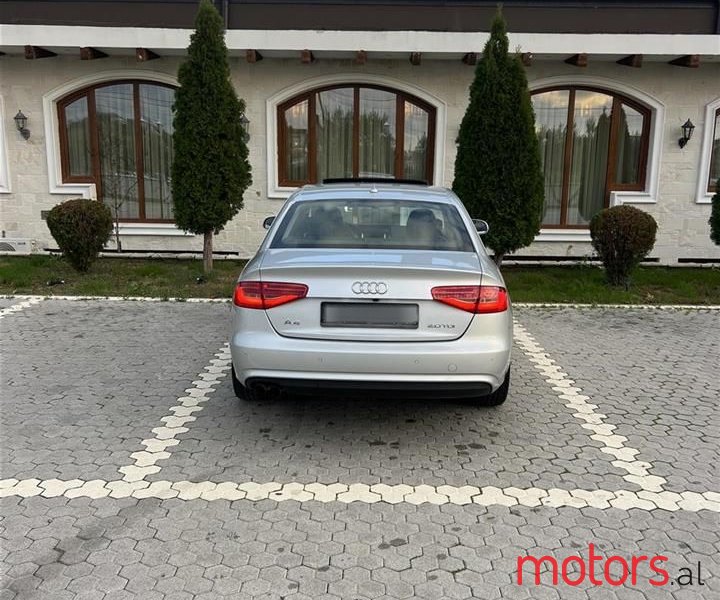 2013' Audi A4 photo #4