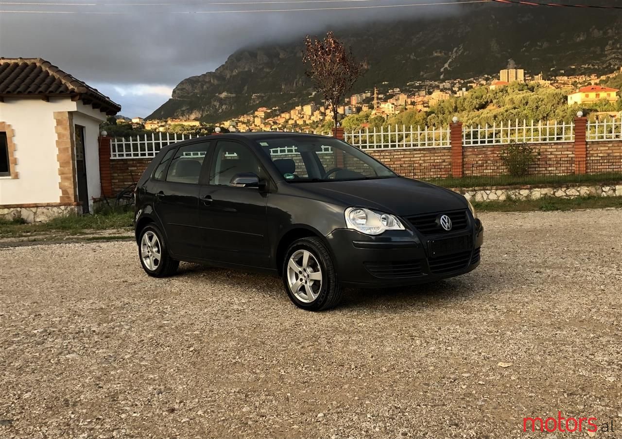 2007' Volkswagen Polo photo #4