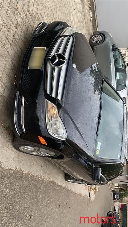 2012' Mercedes-Benz 300 photo #5