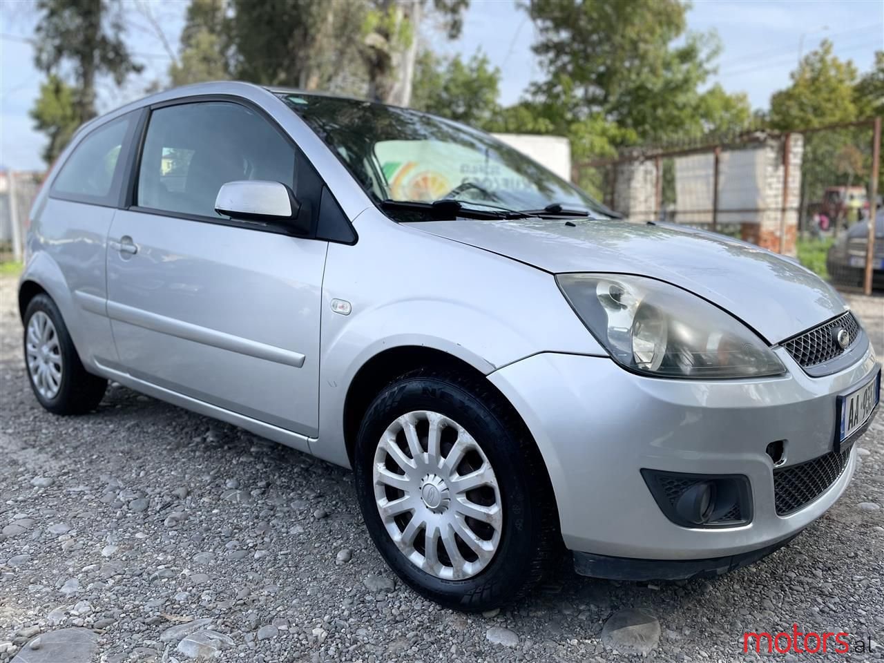 2007' Ford Fiesta photo #1