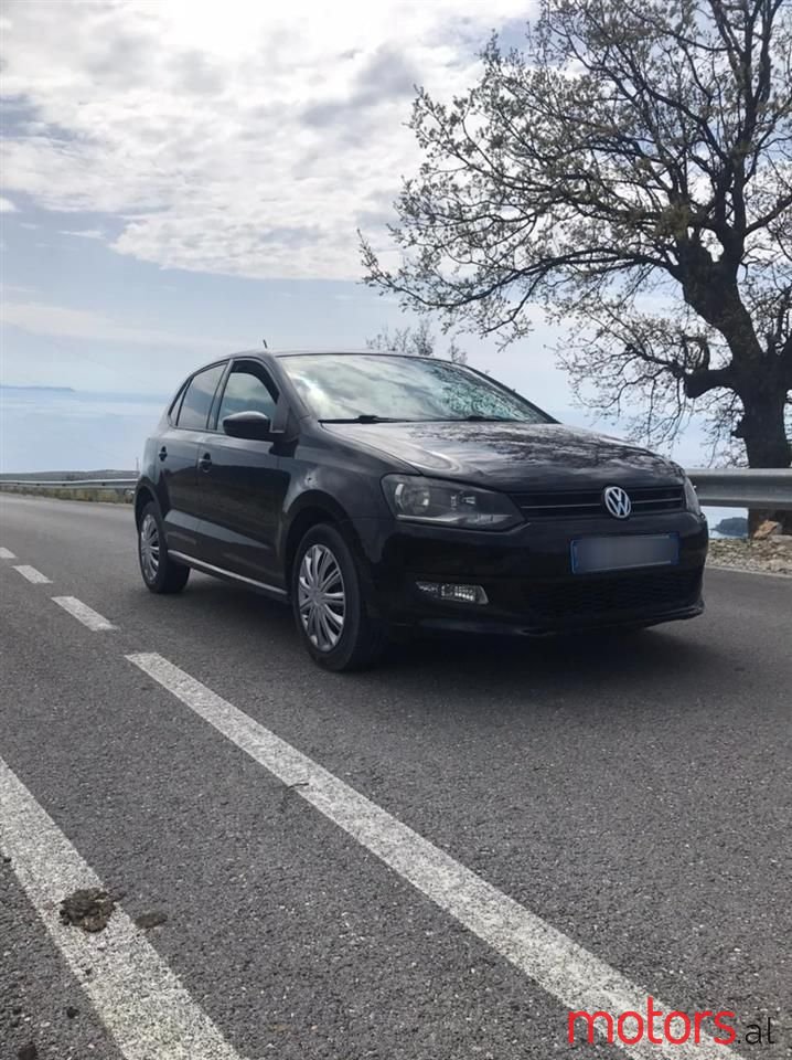 2020' Volkswagen Polo photo #2