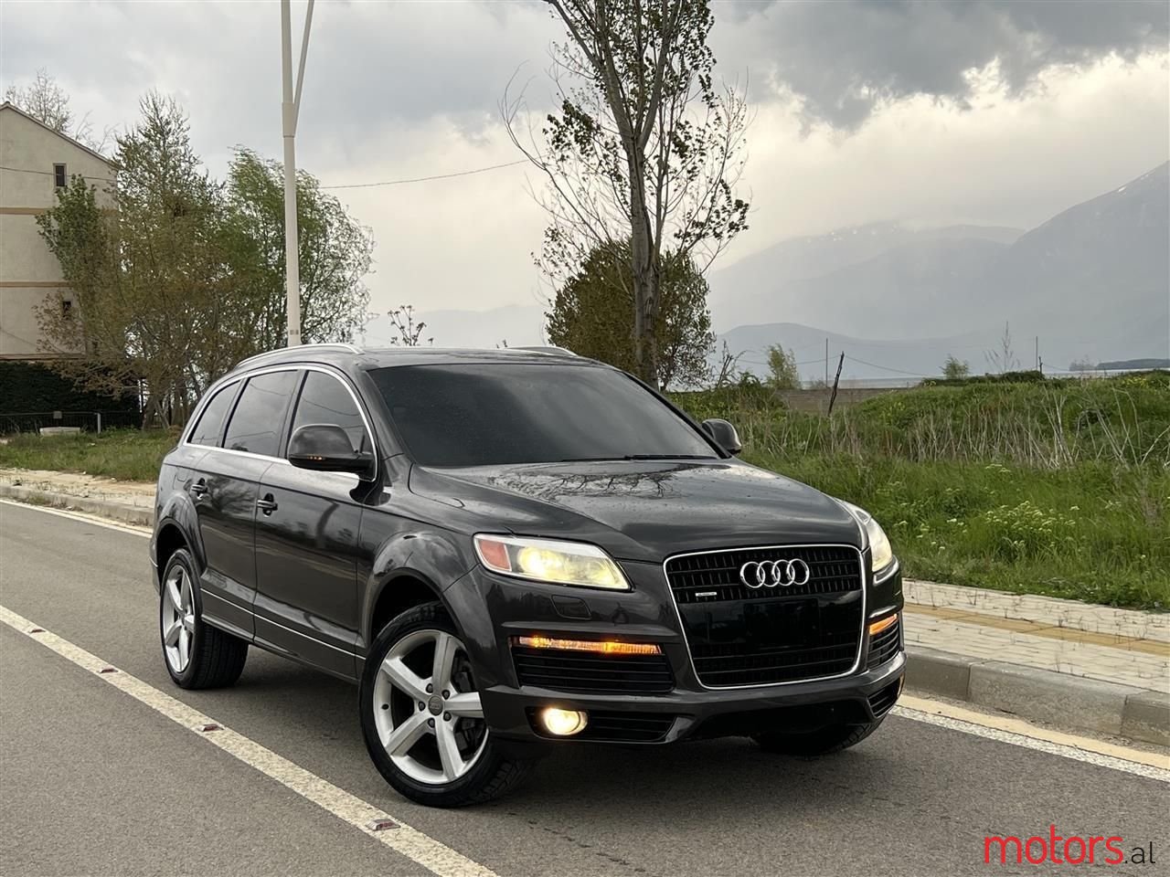 2010' Audi Q7 photo #2