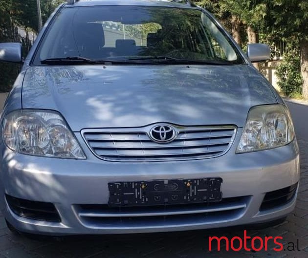 2005' Toyota Yaris photo #1