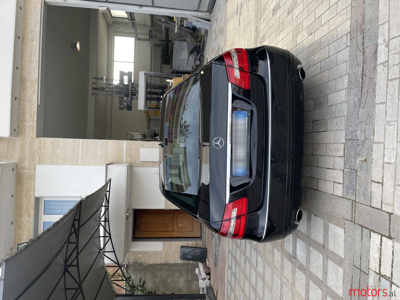 2009' Mercedes-Benz E 350 4-Matic photo #4