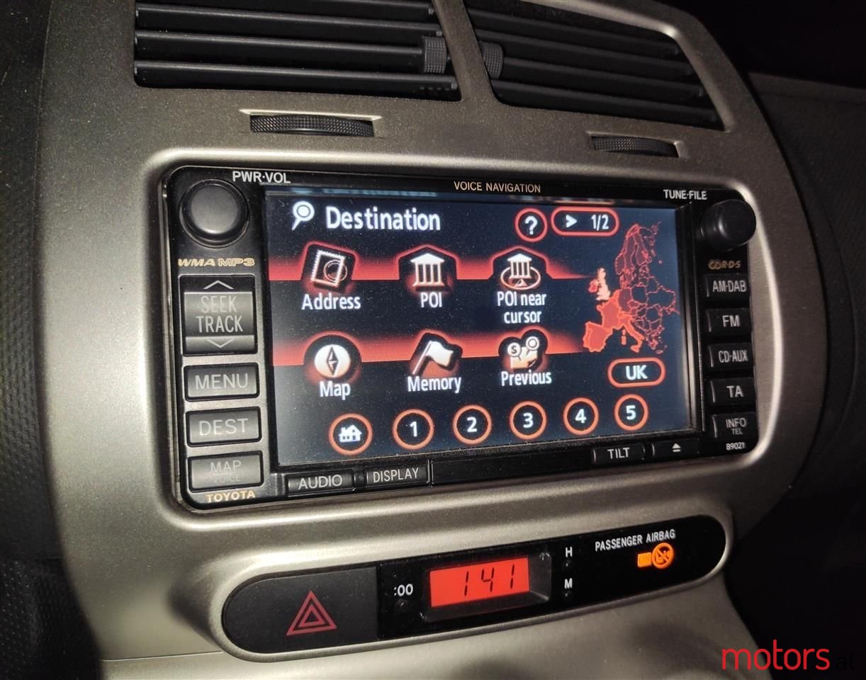 2009' Toyota Urban Cruiser photo #3