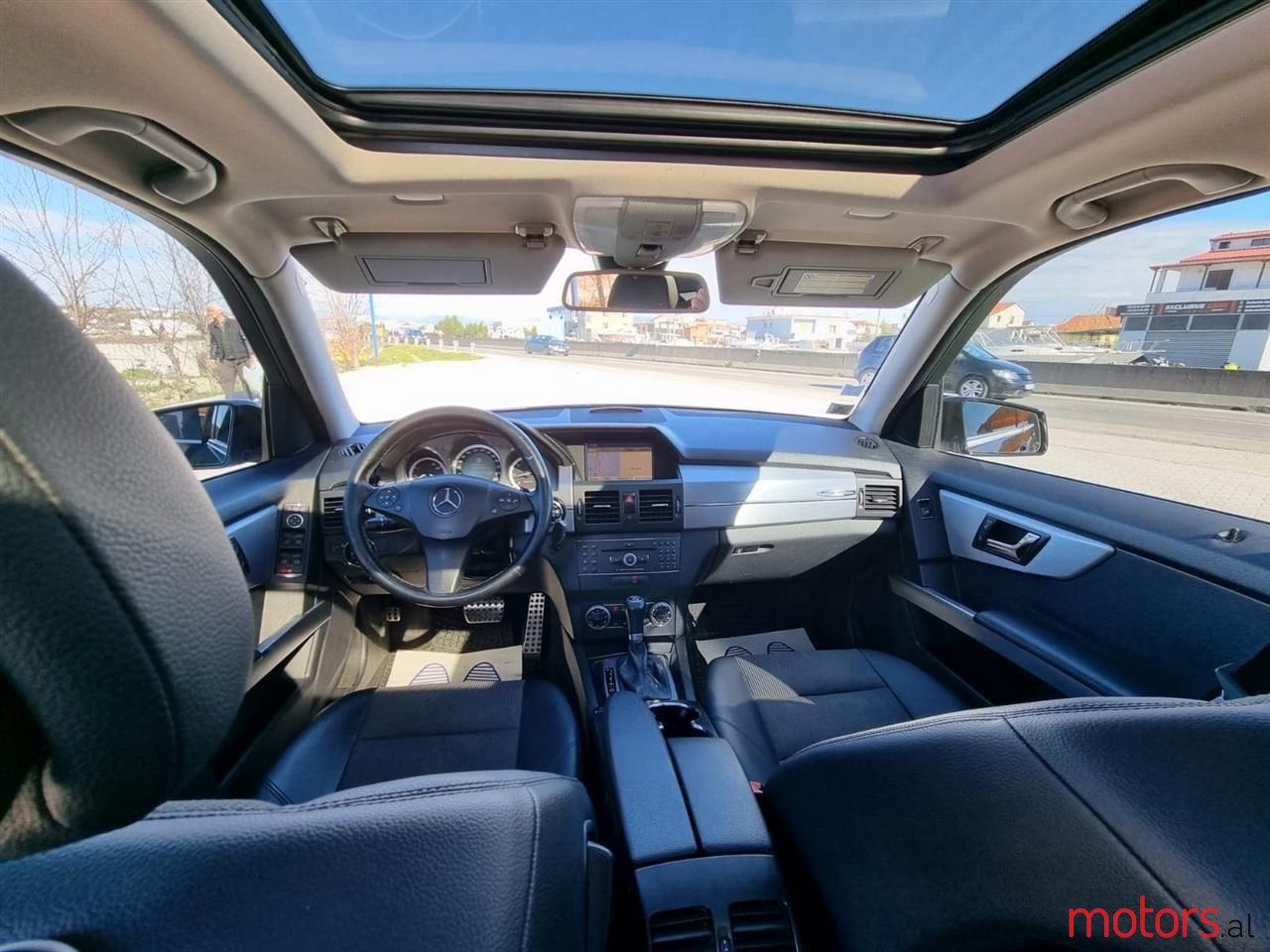 2010' Mercedes-Benz 220 photo #4