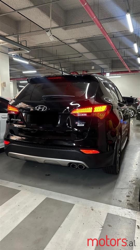 2014' Hyundai Santa Fe photo #5