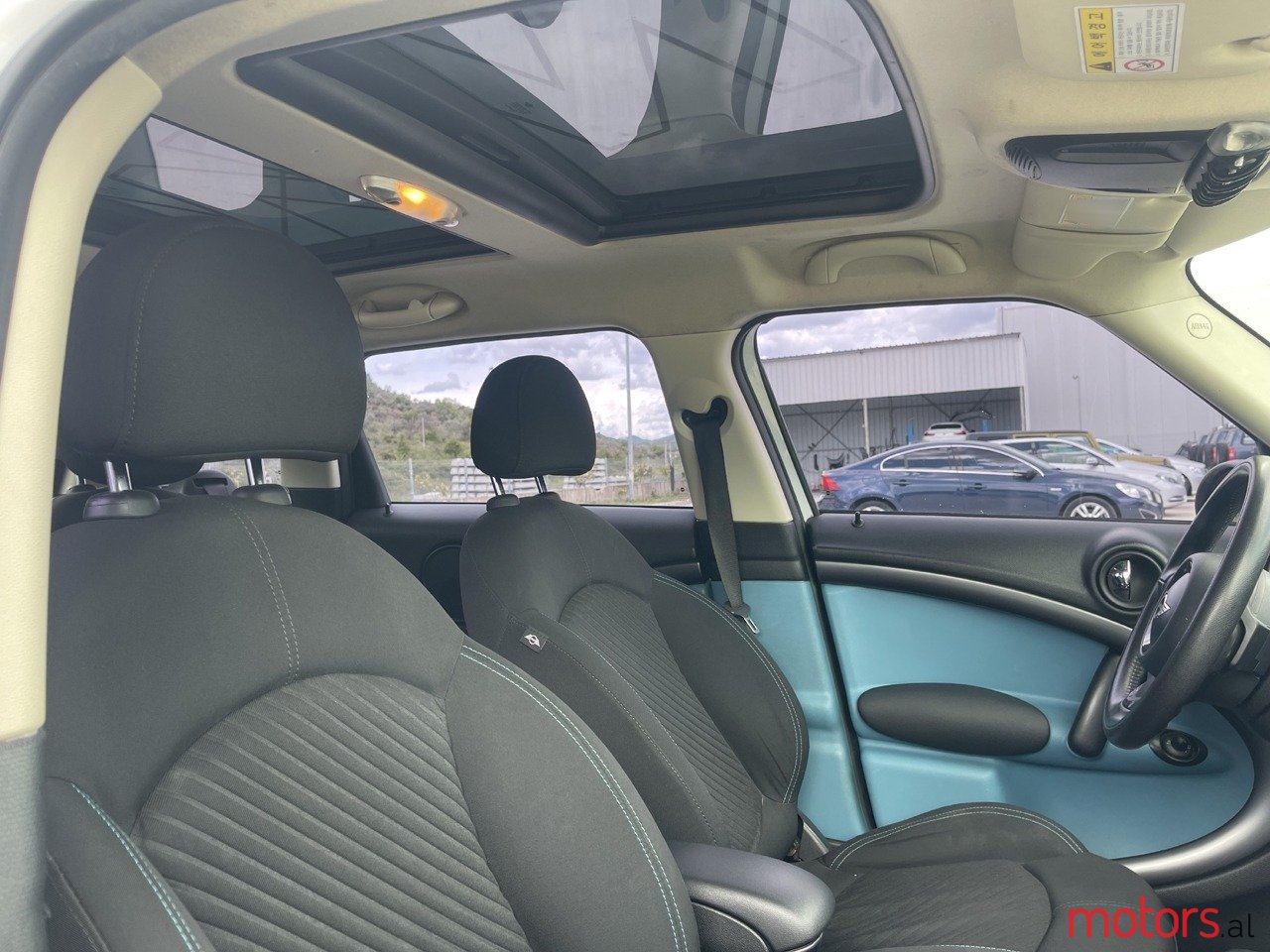 2012' MINI Cooper Countryman photo #6