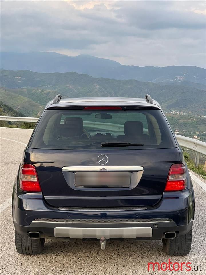 2008' Mercedes-Benz ML 280 photo #2