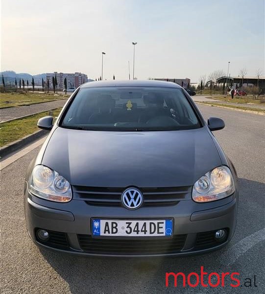 2007' Volkswagen Golf photo #1