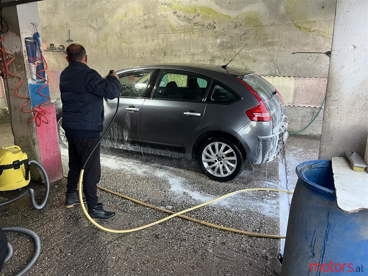 2009' Citroen C4 photo #2