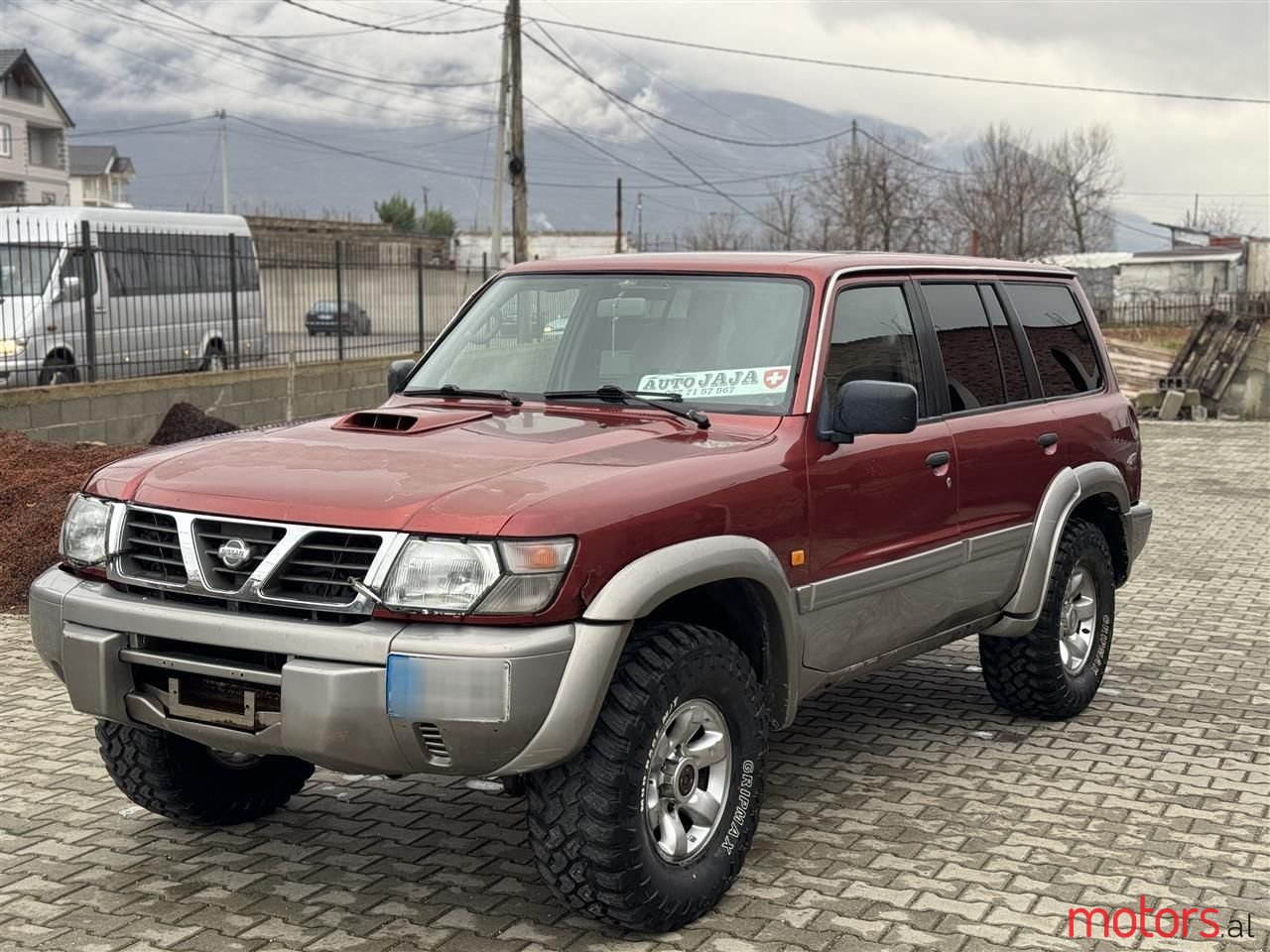 1999' Nissan Patrol photo #1