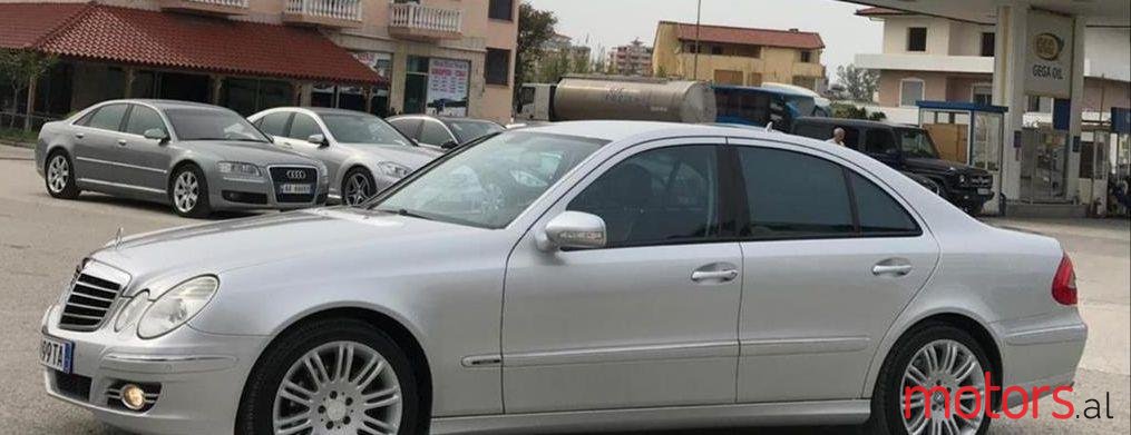 2008' Mercedes-Benz 280 photo #1