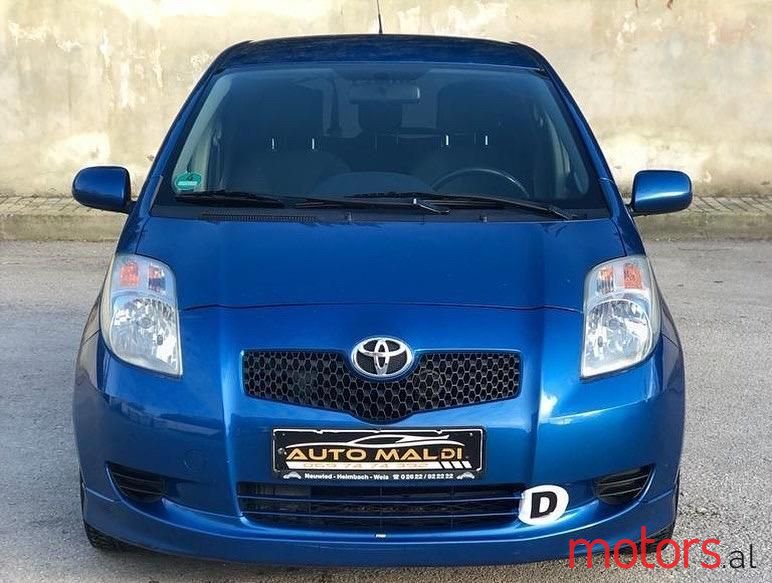 2007' Toyota Yaris photo #6