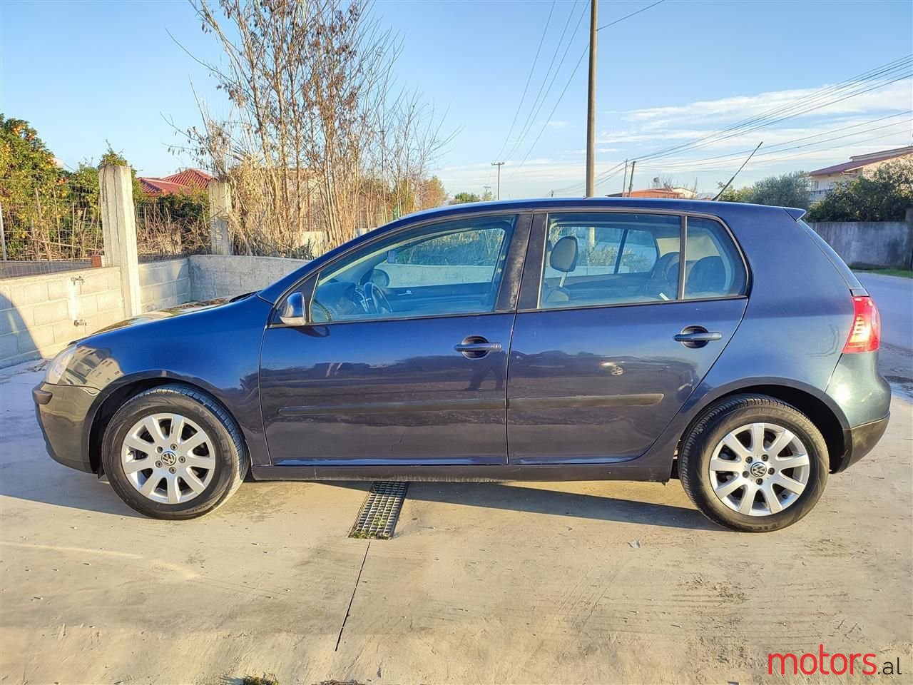 2006' Volkswagen Golf photo #1