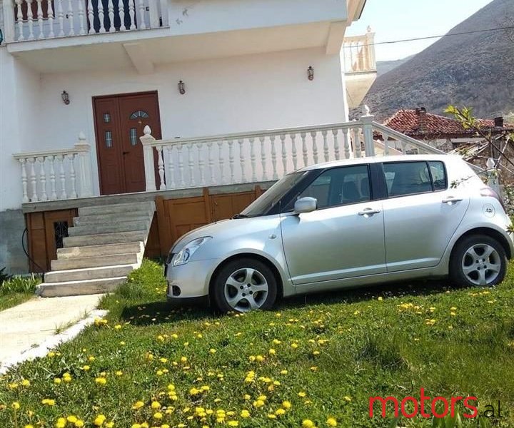 2006' Suzuki Swift photo #1