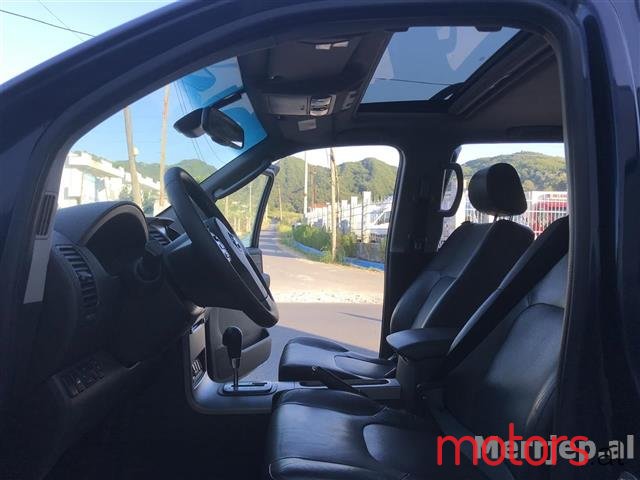 2010' Nissan Pathfinder photo #6