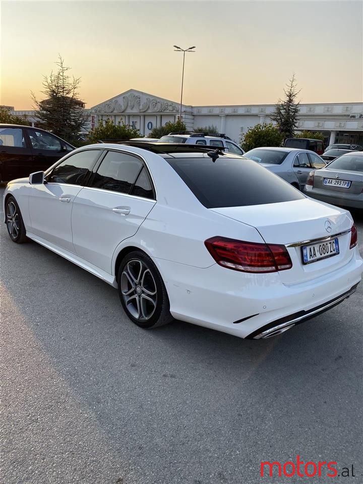 2014' Mercedes-Benz E 250 photo #2